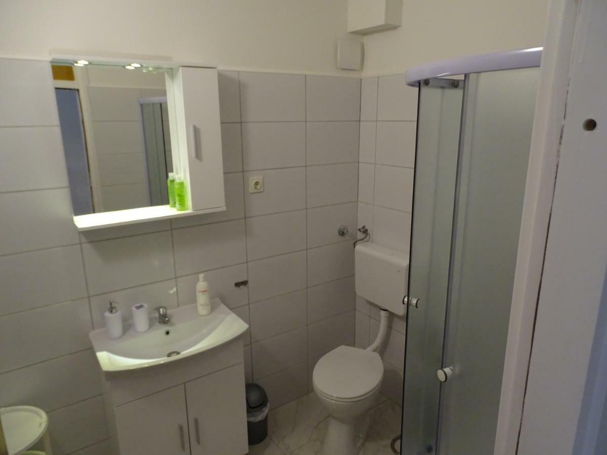 Job Studio Apartments Split Eksteriør bilde