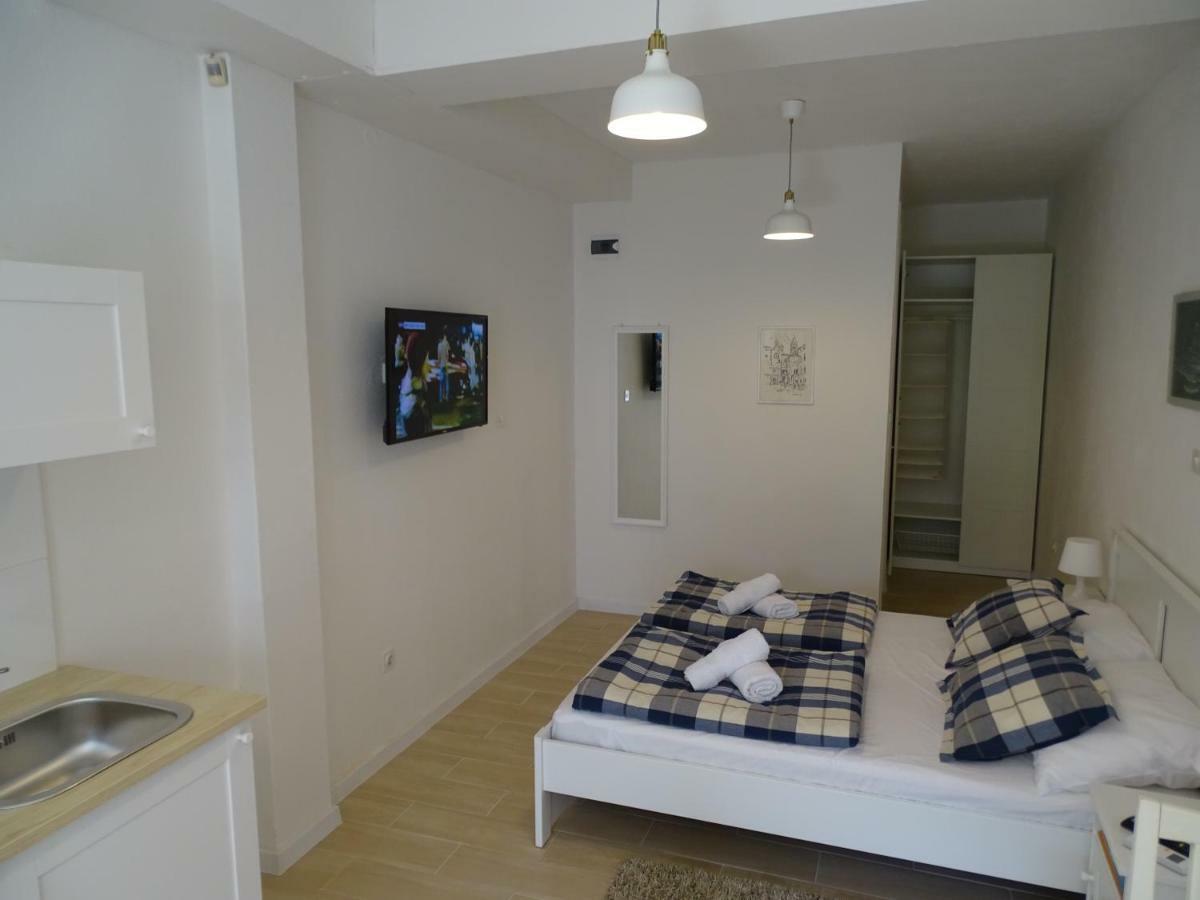 Job Studio Apartments Split Eksteriør bilde